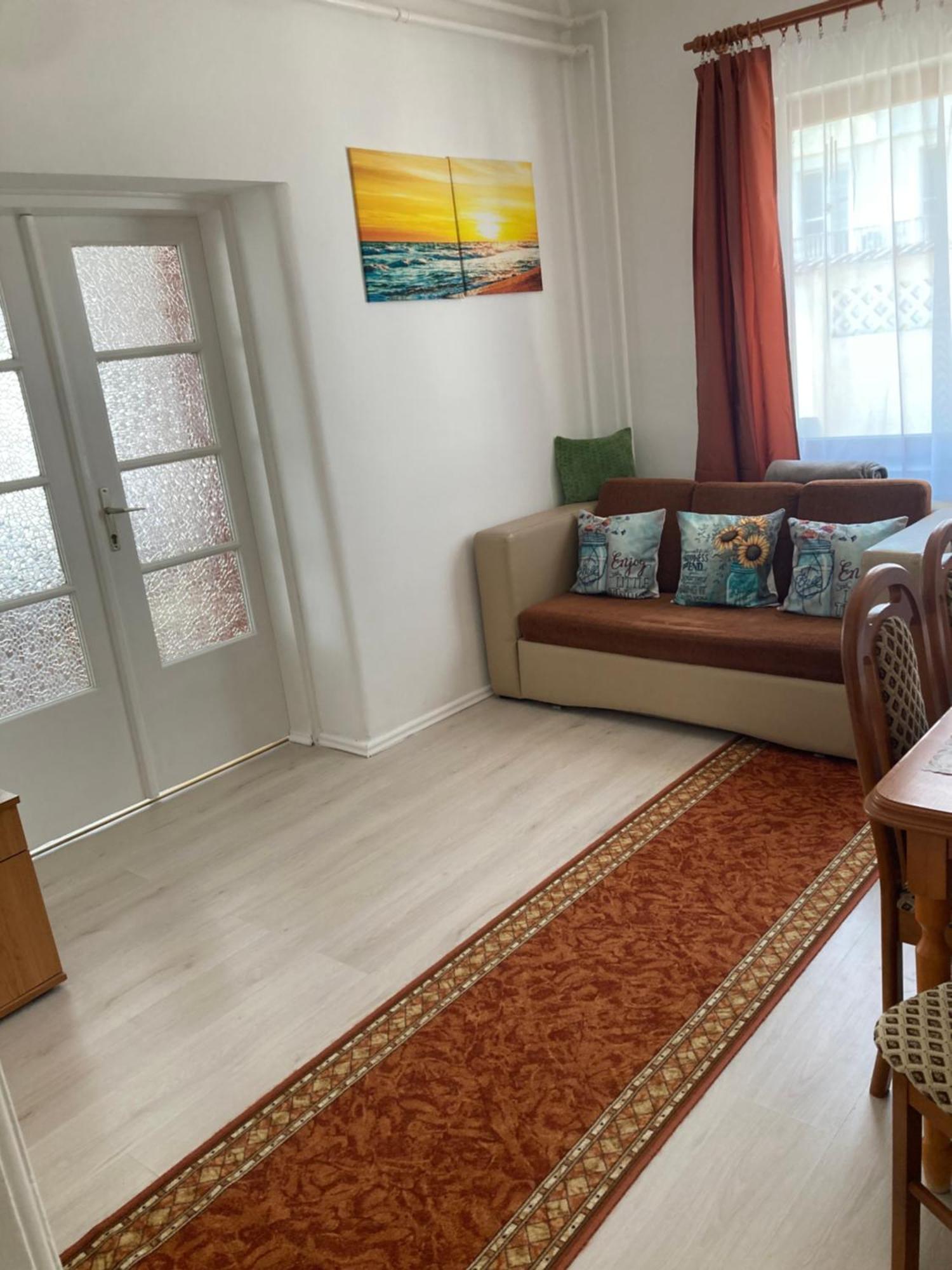 Apartamento Tavaszpart Vendeghaz Szeged Exterior foto