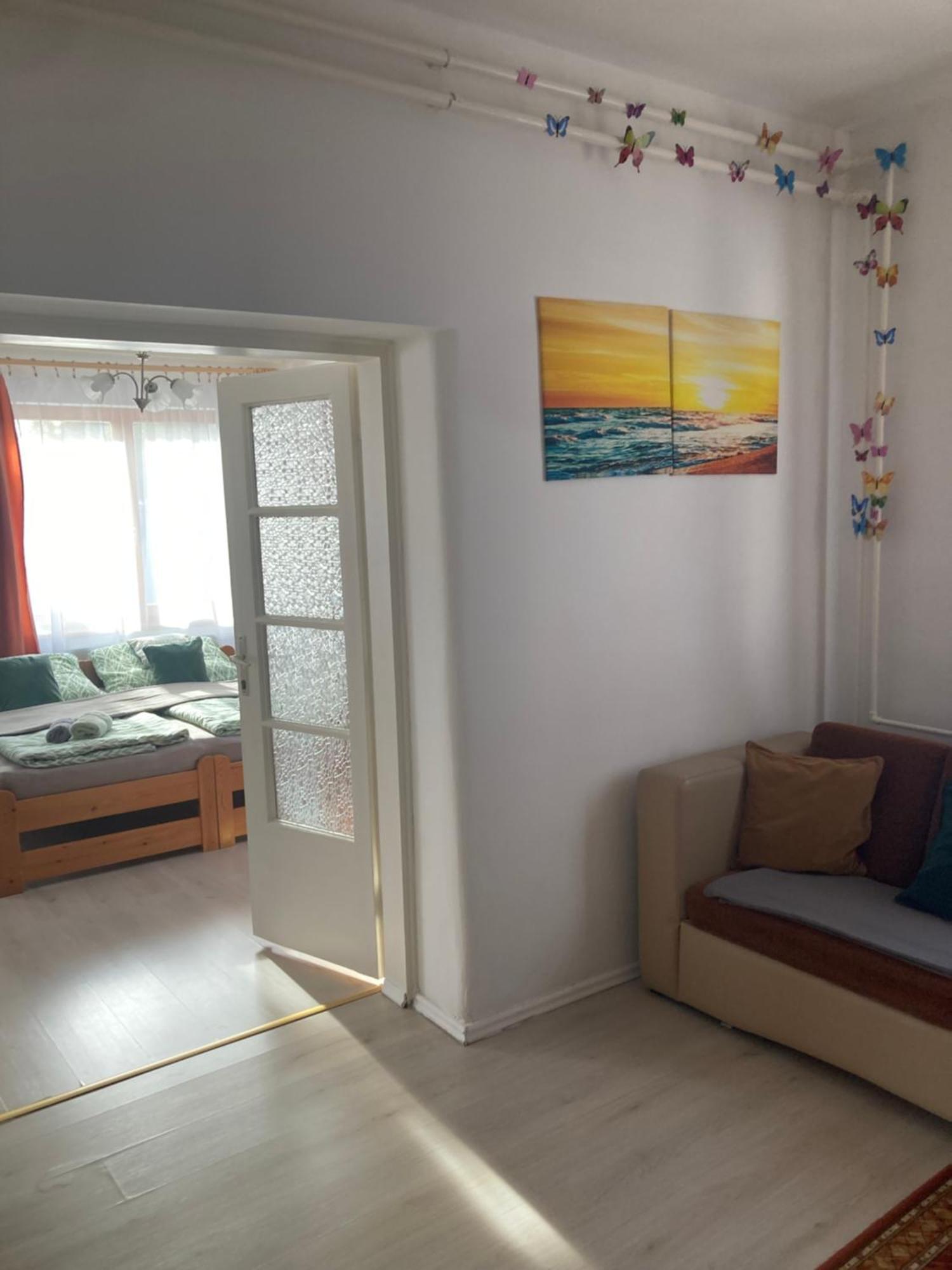 Apartamento Tavaszpart Vendeghaz Szeged Exterior foto